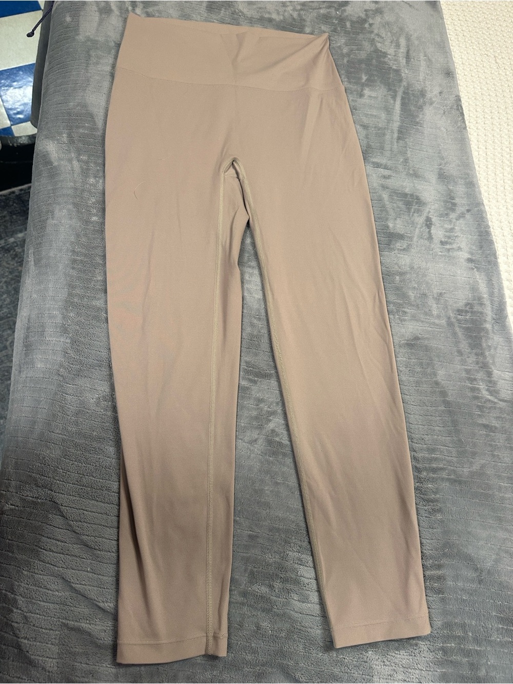 Savvi Women's High-Waist Seamless Leggings in Taupe
